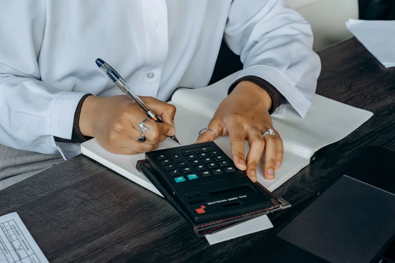 Les coûts cachés d’une erreur de paie que personne ne calcule