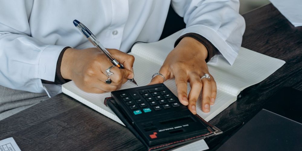 Les coûts cachés d’une erreur de paie que personne ne calcule